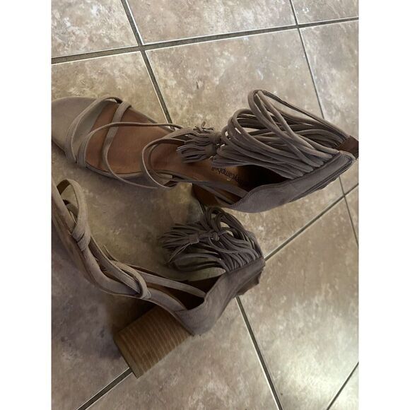 Jeffrey Campbell 9.5 Suede Fringe Tassel Block Sandals - Picture 1 of 6